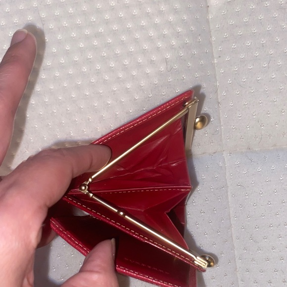 Burberry Kisslock Red Textured Wallet with Gold Accents - Picture 7 of 8